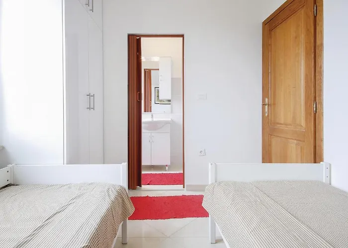 With Sea View 01 Apartman